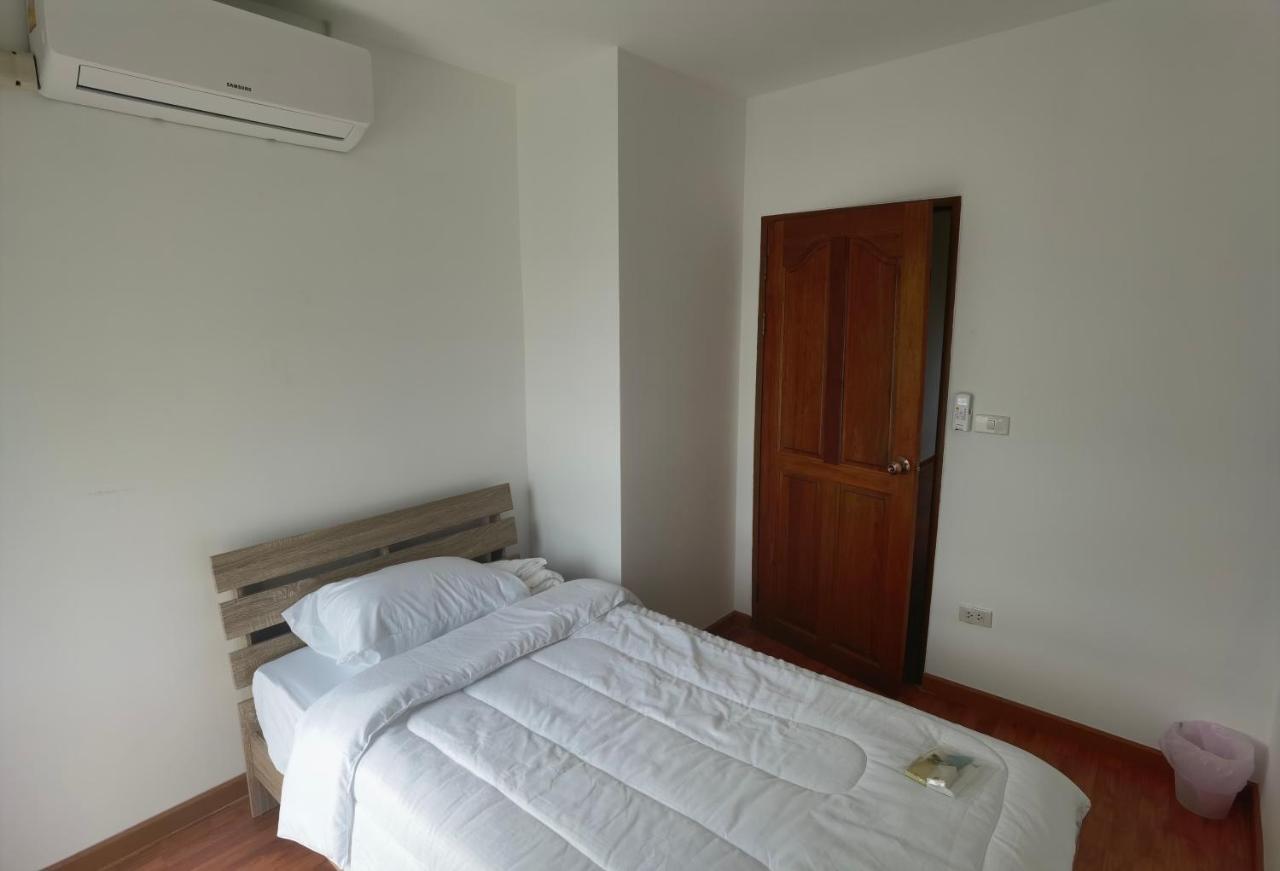 Yyk Holiday Rooms Ban Khlong Krang Zewnętrze zdjęcie